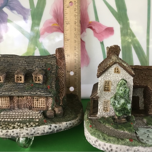 2 GNOMES HOMES Vintage ceramic. 2 Bundled together - Picture 9 of 14